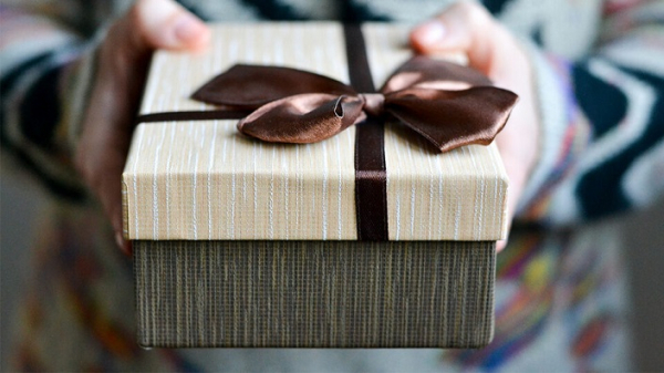 Персонализированные подарки для мужчин: идеи, которые скажут больше, чем слова