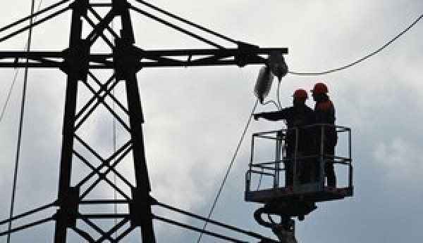 Аварійні відключення світла застосовують у восьми областях,