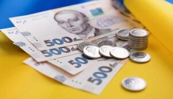 Держборг України за місяць зріс ще на 100 мільярдів гривень